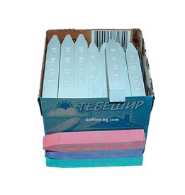 Тебешир Естрела, бял, 42 броя в кутия (39 бр. бял + 3 бр. цветни)
